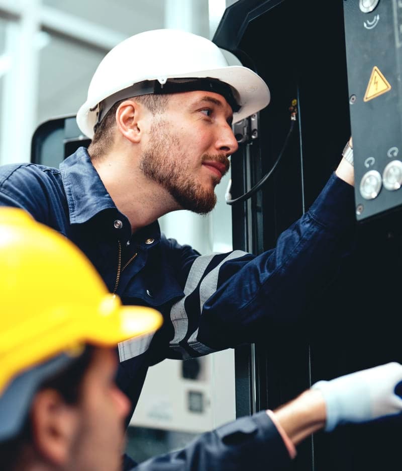 Manuel Mai Maschinenhandels GmbH — Gebrauchtmaschinenhandel seit über 35 Jahren